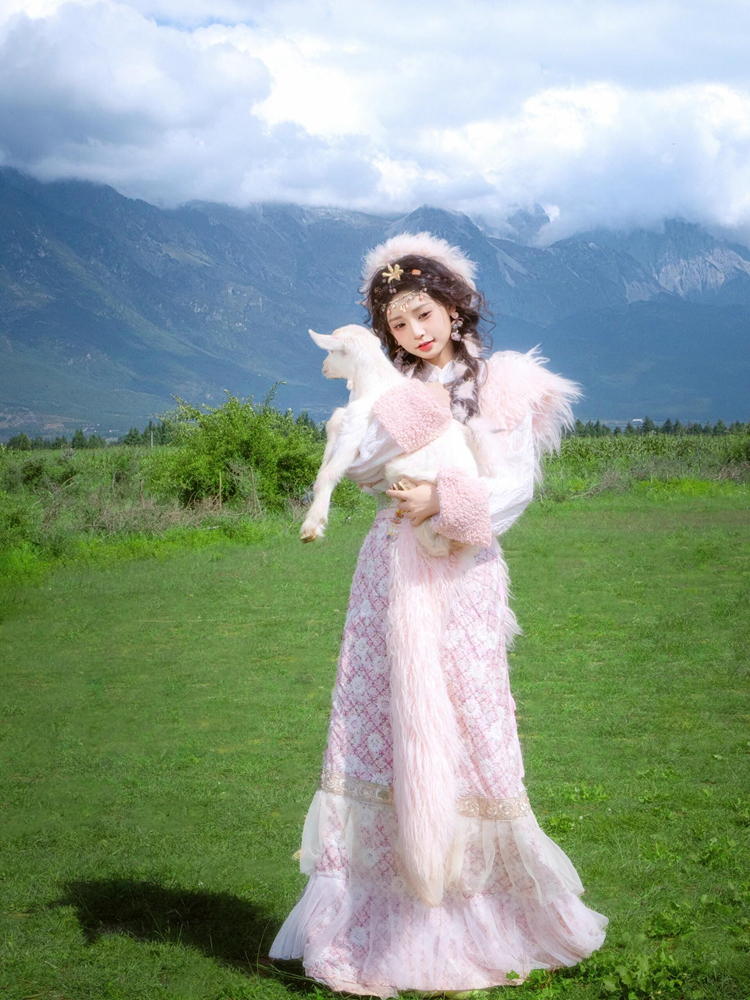 Ethnic Fashion Photography - Yunnan Tibetan Costume Lijiang Tibetan Ethnic