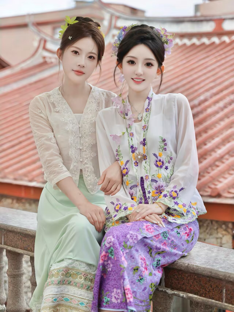Exquisite Ethnic Women's Fashi – Ethnic Fashion Photography Bewertung und Preis