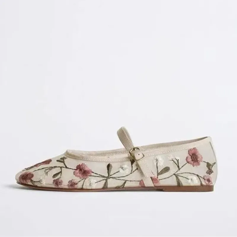 Mesh Embroidered Leisure Balle – Ethnic Fashion Brand Bewertung und Preis