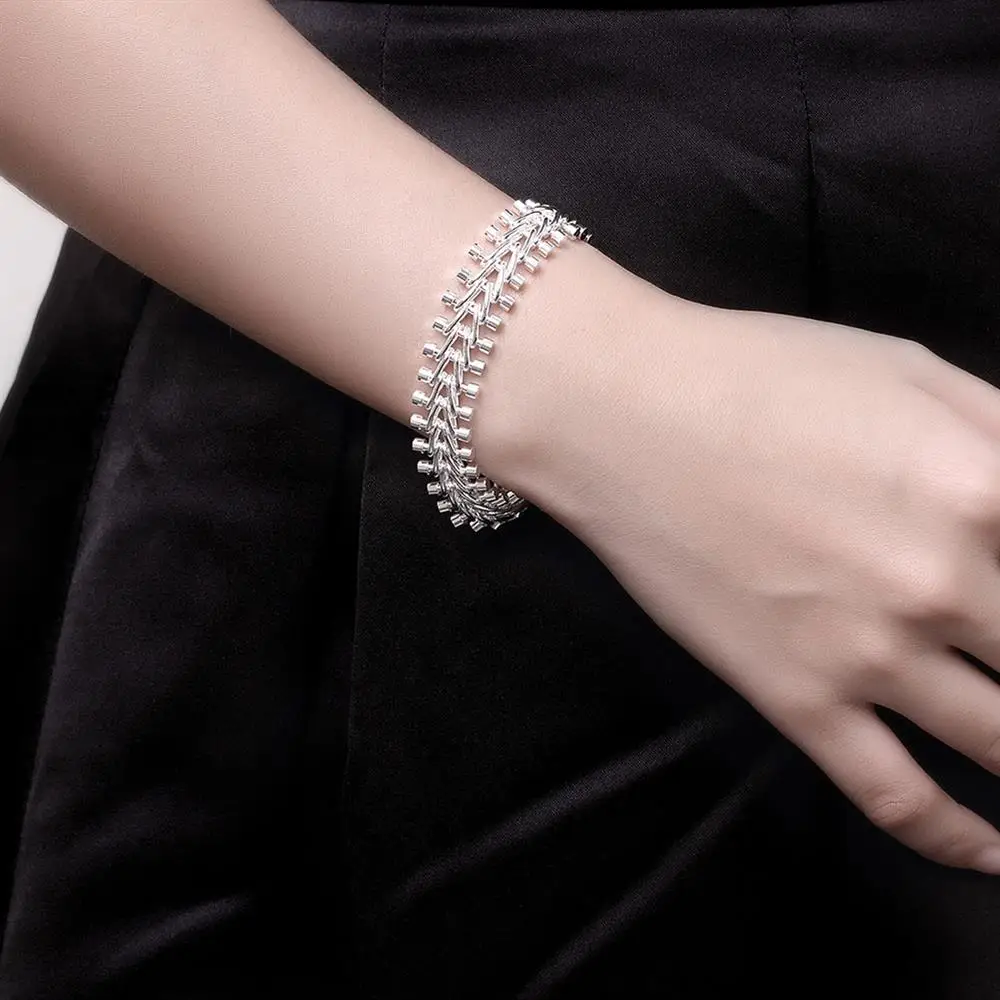 1pcs  Hot Brands 925 Sterling  – Ethnic Fashion Brand Bewertung und Preis
