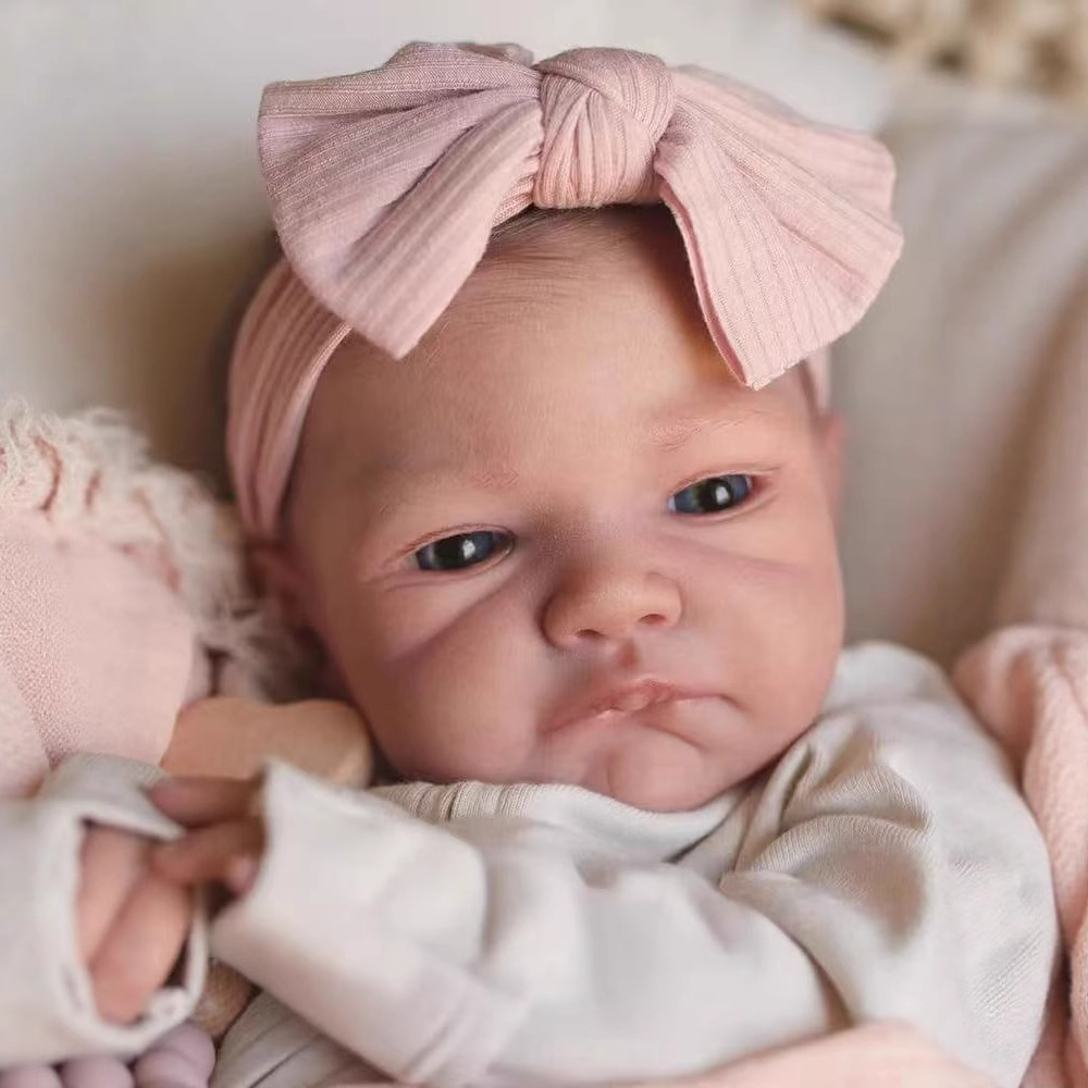 48CM Reborn Silicone Dolls Aug – Ethnic Fashion Girls Bewertung und Preis