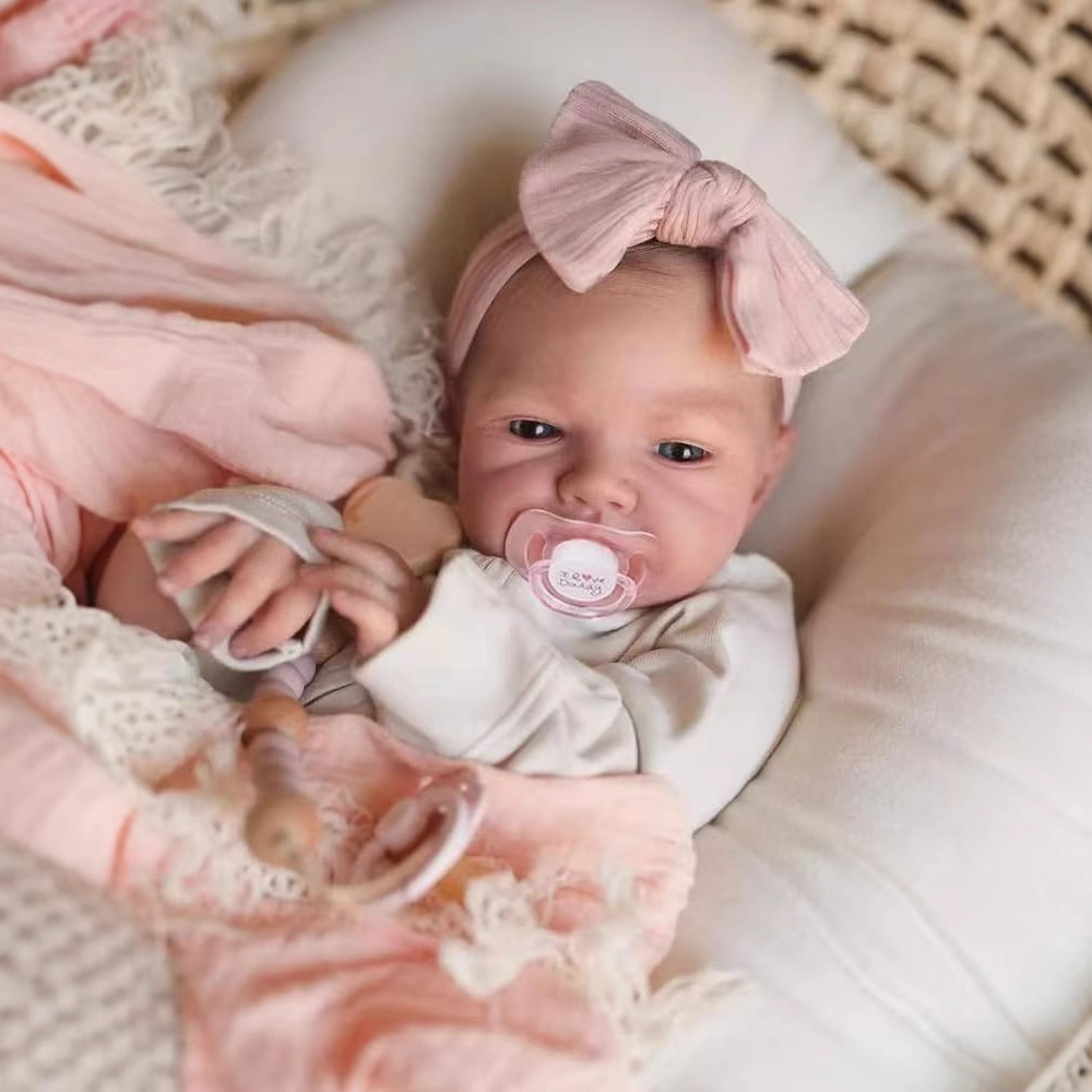 48CM Reborn Silicone Dolls Aug – Ethnic Fashion Girls Bewertung und Preis