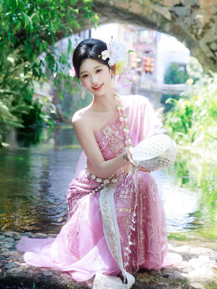 Xishuangbanna New Ethnic Dai P – Ethnic Fashion Photography Bewertung und Preis