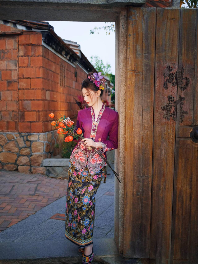 New Ethnic Style Women's Cloth – Ethnic Fashion Photography Bewertung und Preis