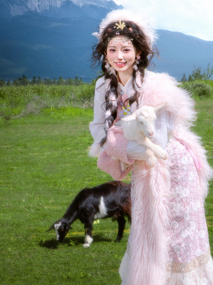 Yunnan Tibetan Costume Lijiang – Ethnic Fashion Photography Bewertung und Preis